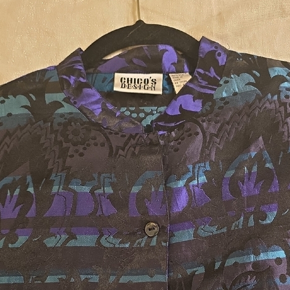 Chico's DESIGN Silk Black and Blue 3/4 Sleeve Button Down Blouse - Picture 11 of 15